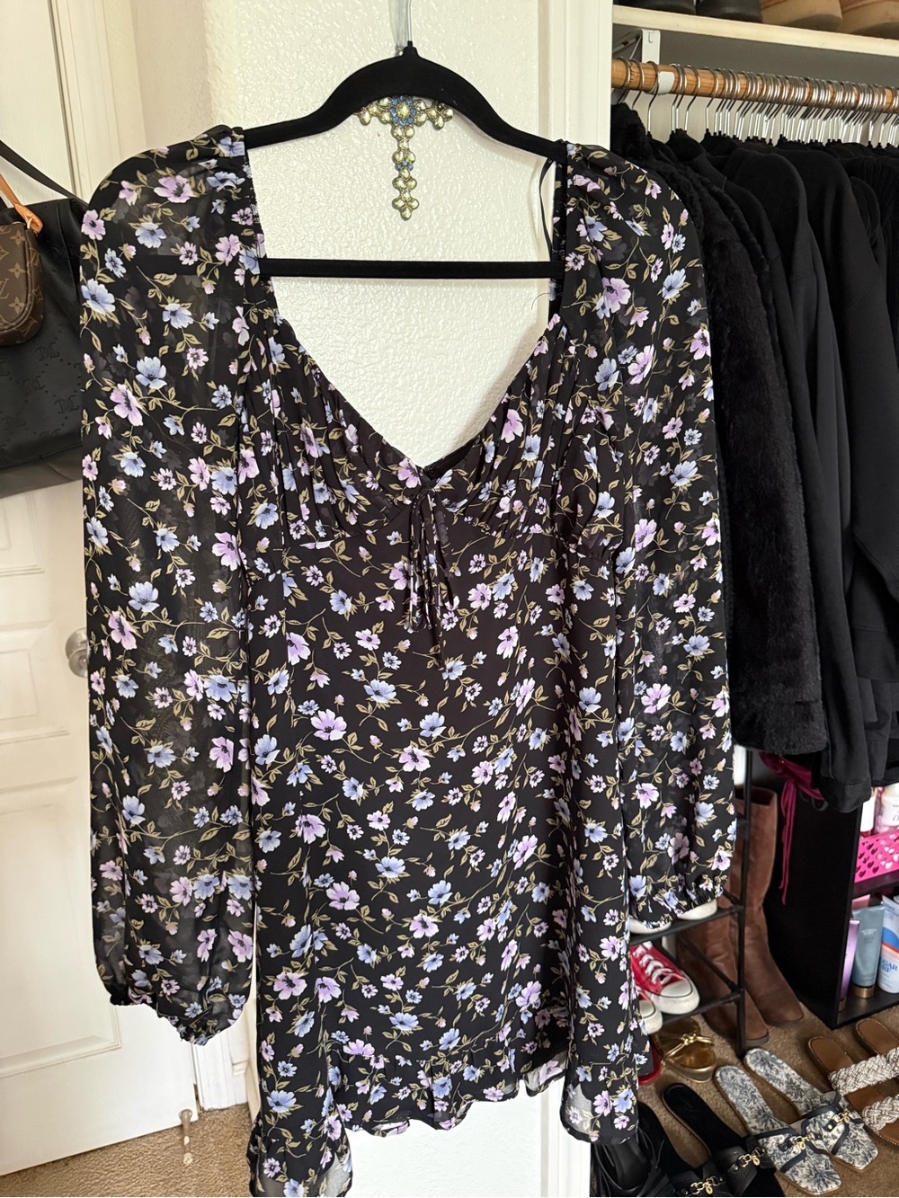 Floral Black Long Sleeve V-Neck Mini Dress with back zipper
